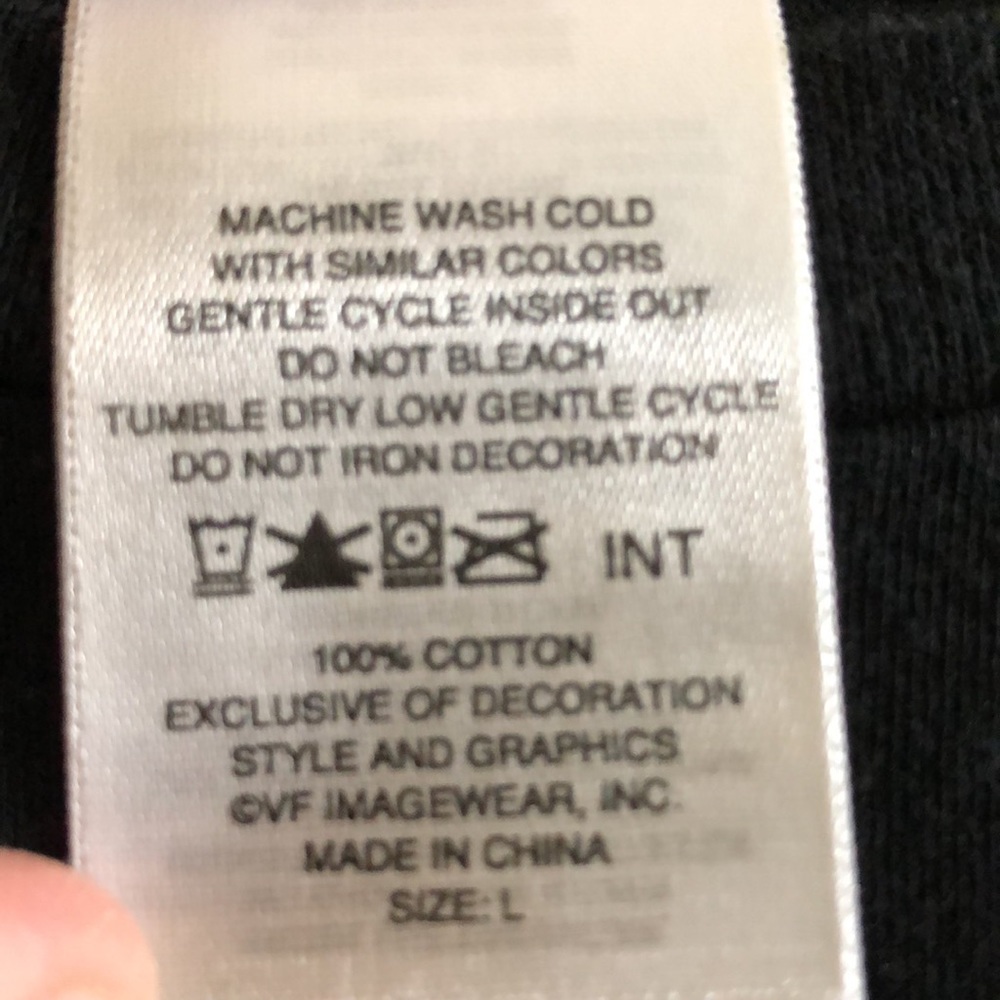 Given as Gift! Harley-Davidson Long-Sleeve Top - Picture 9 of 9